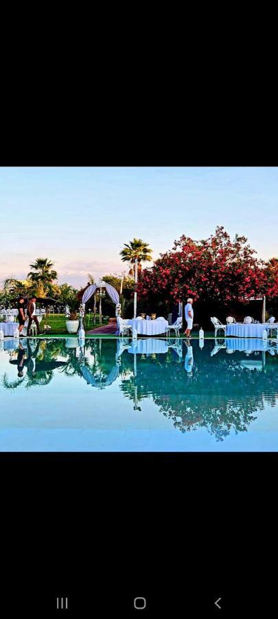 Hotel Les Jardins D Isis à Marrakesh Extérieur photo