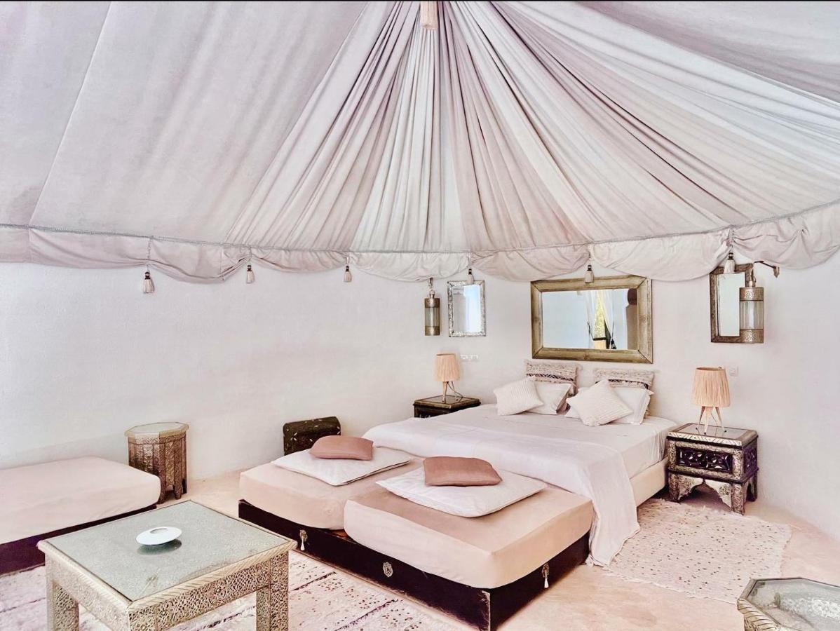 Hotel Les Jardins D Isis à Marrakesh Extérieur photo